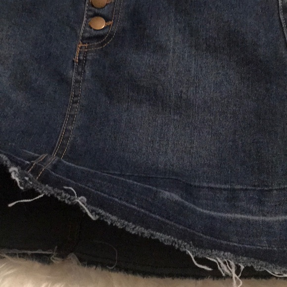 Denim Skirt, Button Closure, Girls Size 10 - Picture 3 of 8